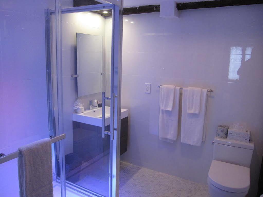Hotel Epik มอนทรีอัล ภายนอก รูปภาพ